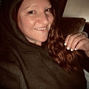 Meet your Posher, Cassandra